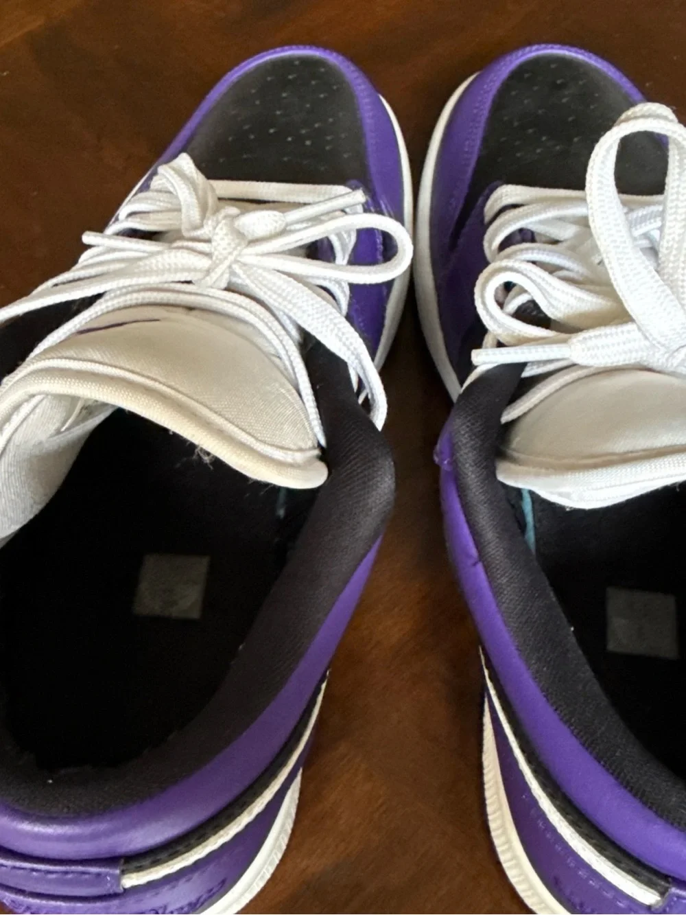 Jordan’s Retro Purple & Black Leather #553558-501 size 8